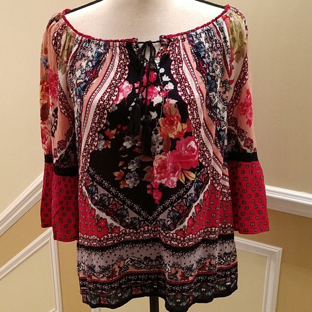 Bila Boho Floral Tunic Red Pink Black Bell Sleeve Tassel Ties Lace size Small